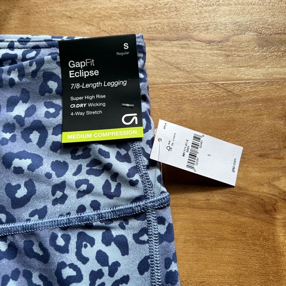 GAP athletic leggings size small - Picture 2 of 2